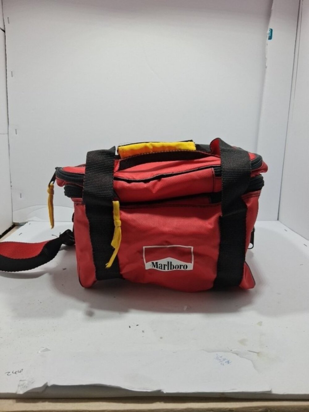 Vintage 1990s Marlboro Soft Sided Insulated Travel Cooler Lunch Bag